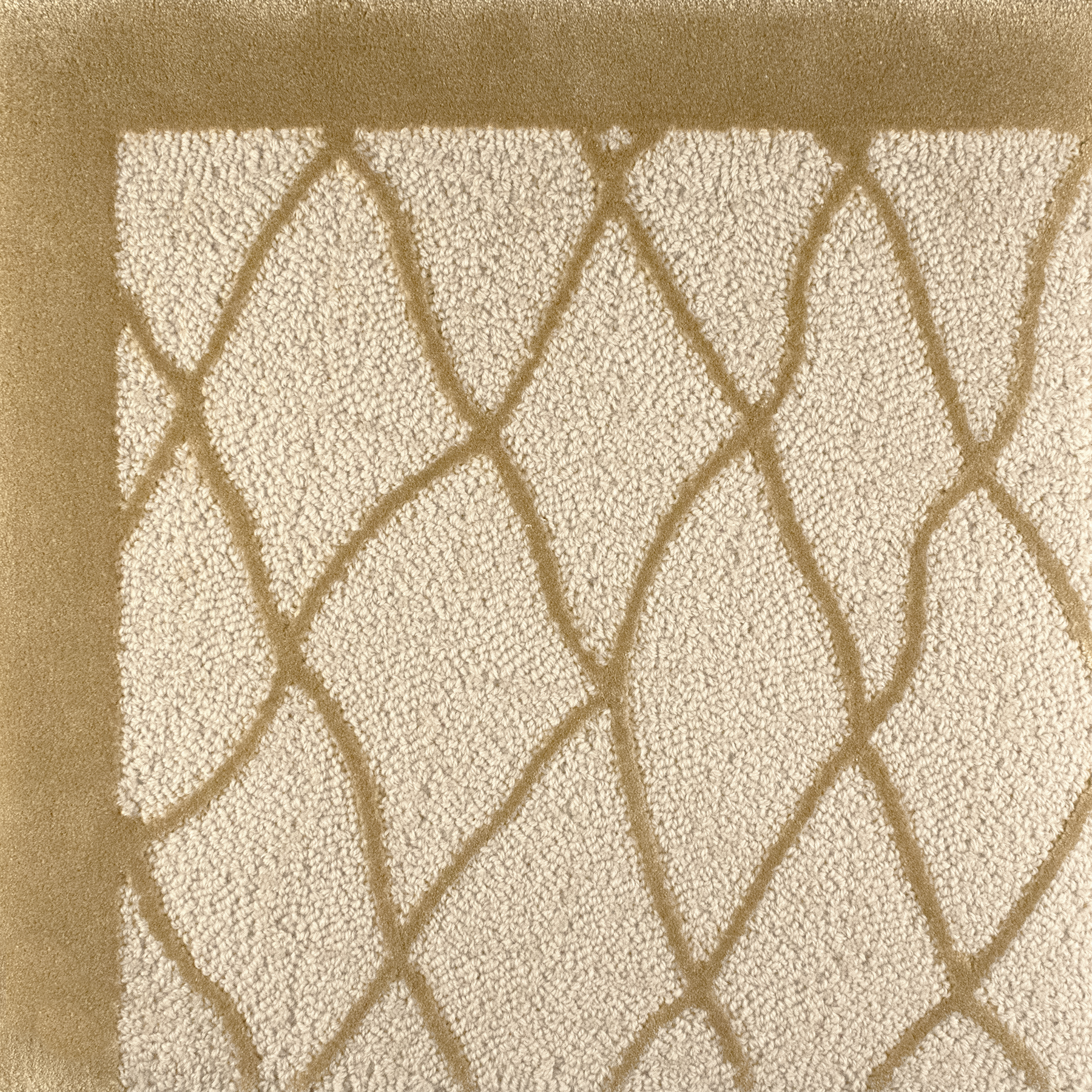 Nialla Sample | 18" x 18"